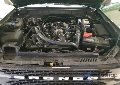 2023 Ford Bronco Base z USA, uszkodzony, nr VIN 1FMEE5DP9PLB19665